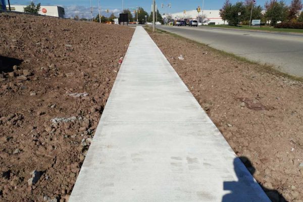 commercial-concrete-side-walk