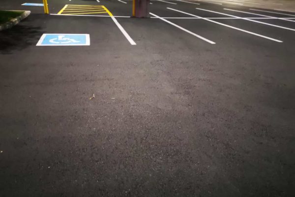 parking-lot-asphalt-paving